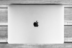 macbook, mbp, apple-2257432.jpg